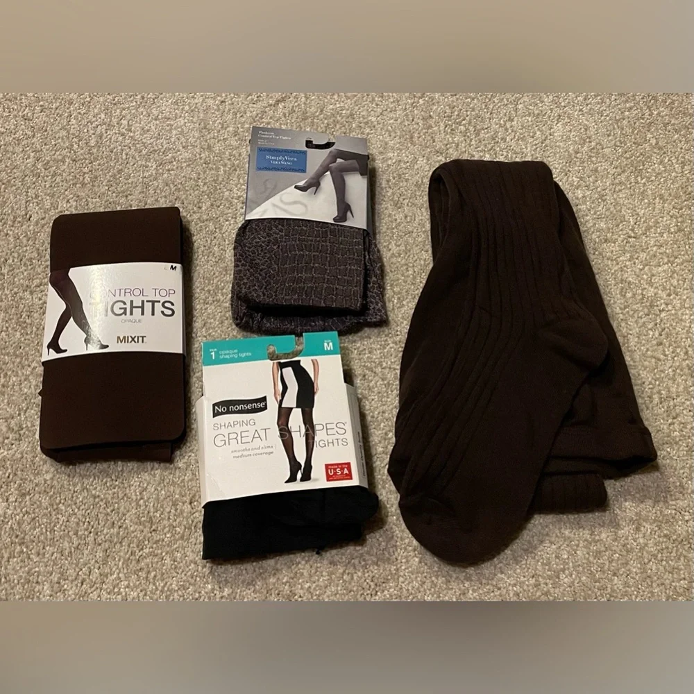 4 pairs of medium tights